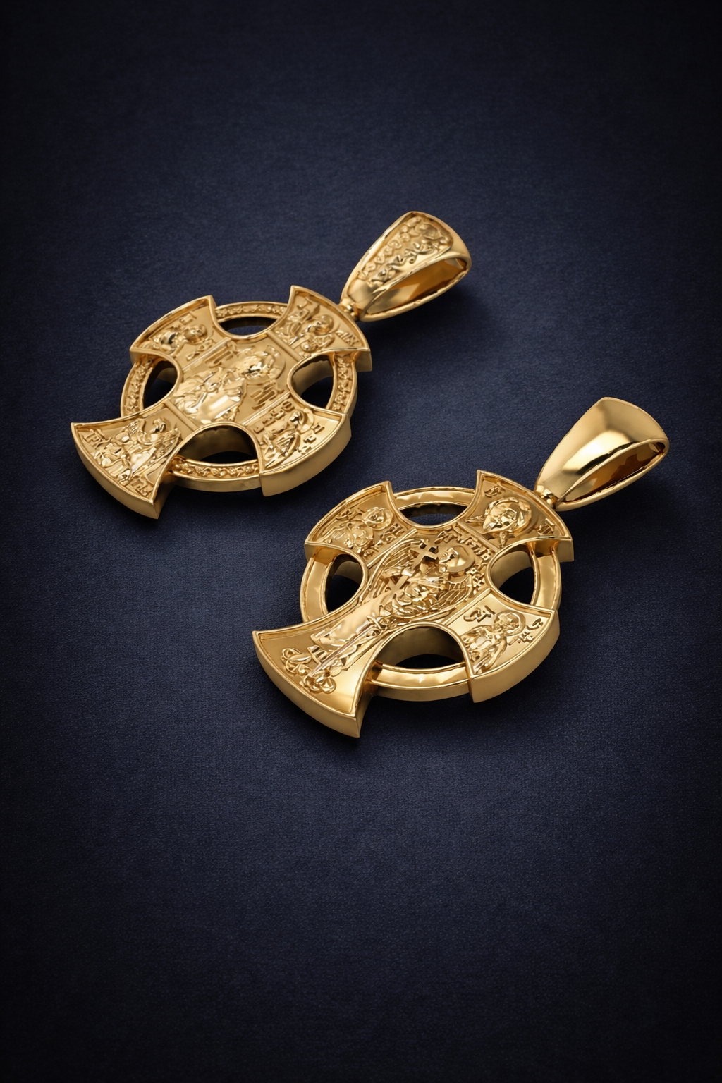 NOBLIS — Cross 26. Bijuterie lucrată manual în Chișinău, finisaj premium, livrare în toată Moldova.