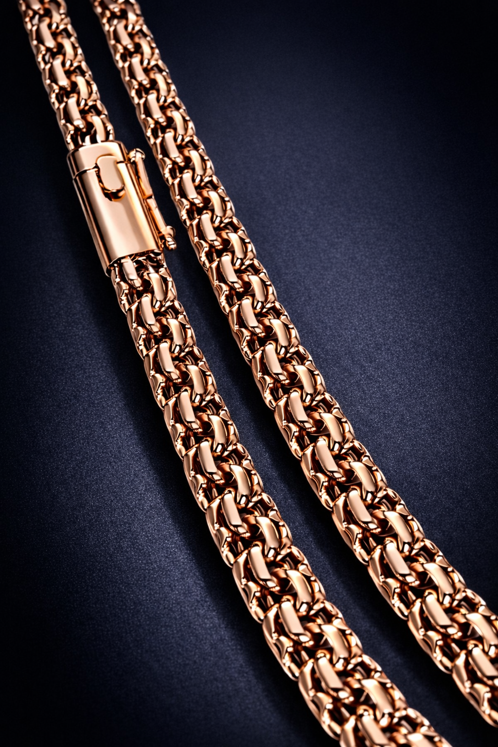 NOBLIS — Chains & Bracelets 13. Bijuterie lucrată manual în Chișinău, finisaj premium, livrare în toată Moldova.